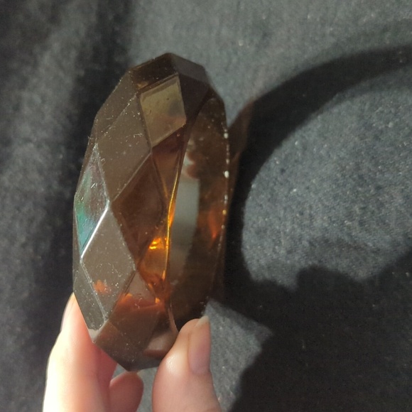 Translucent Brown Geometric Diamond Pattern Plastic Bangle Statement Bracelet - Picture 2 of 4